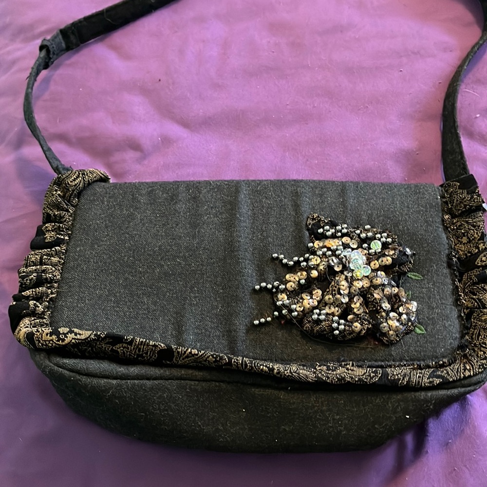 Lovely shoulder bag.